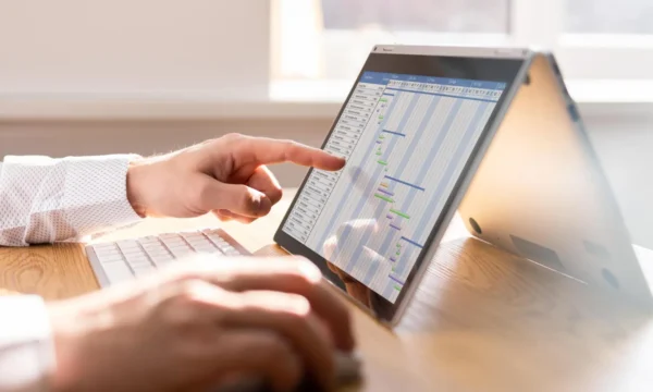 Gestão de fluxo de caixa: o que é, desafios, como organizar e boas práticas para médias empresas
