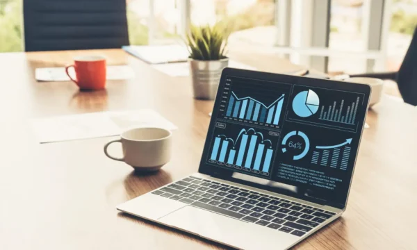 Dashboard financeiro: o que é, tipos, como fazer e KPIs essenciais para sua empresa